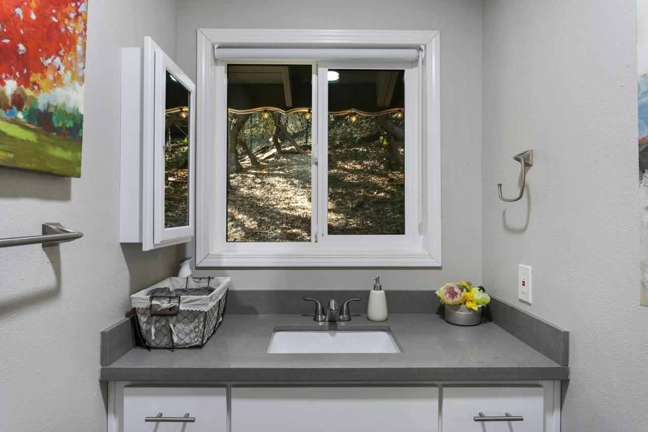 Mountain Getaway By Lake Crestline Esterno foto